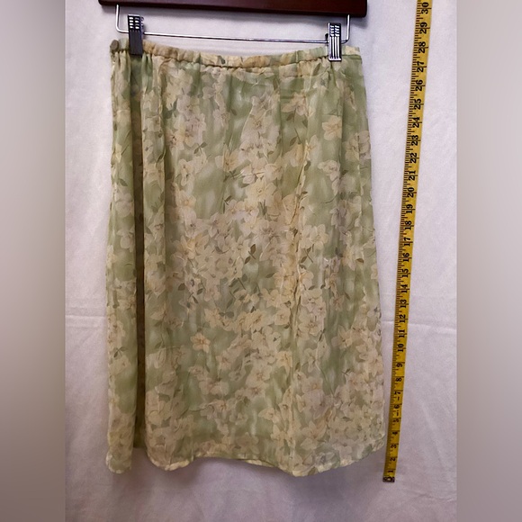 Requirements Dresses & Skirts - Y2K Requirements Textured Skirt